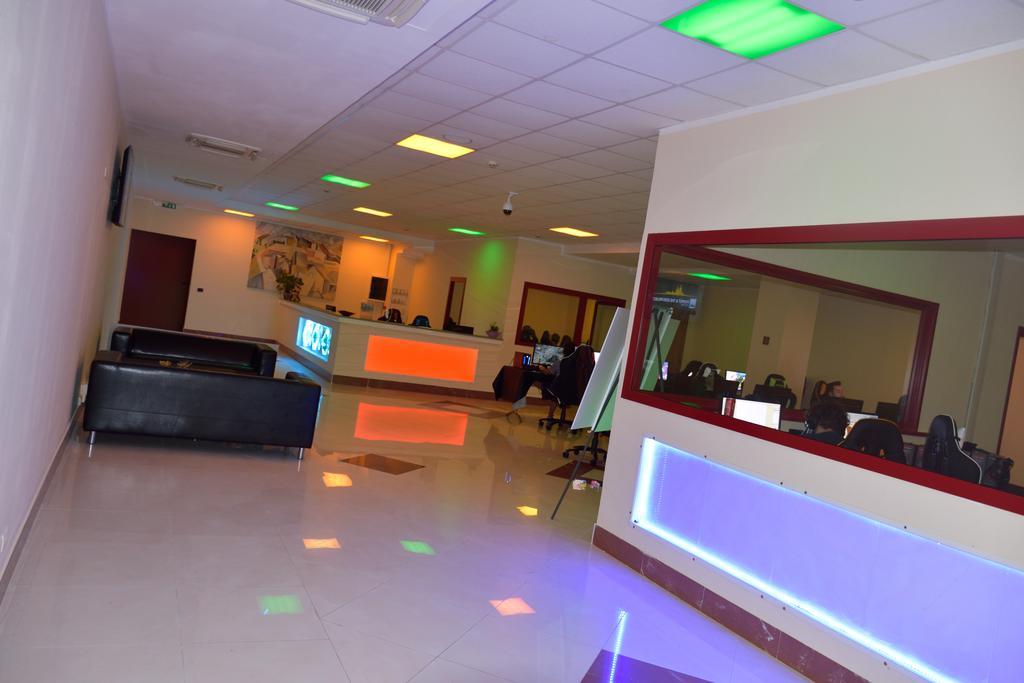 Hotel Laurence Rzym Zewnętrze zdjęcie