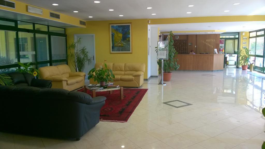 Hotel Laurence Rzym Zewnętrze zdjęcie