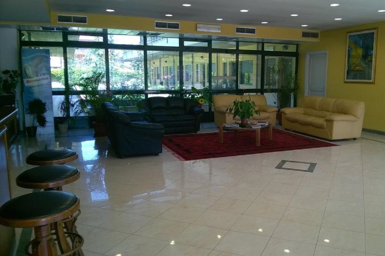 Hotel Laurence Rzym Zewnętrze zdjęcie